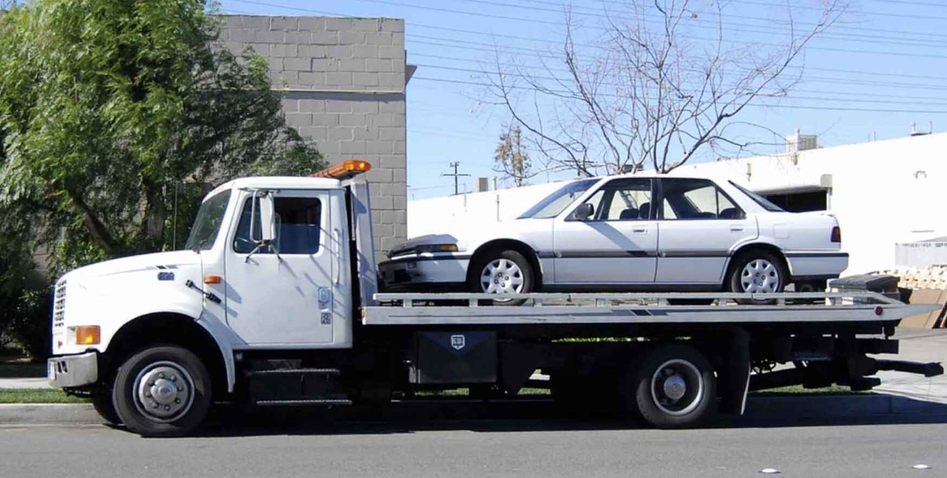 Flatbed Towing in Oak Park, IL